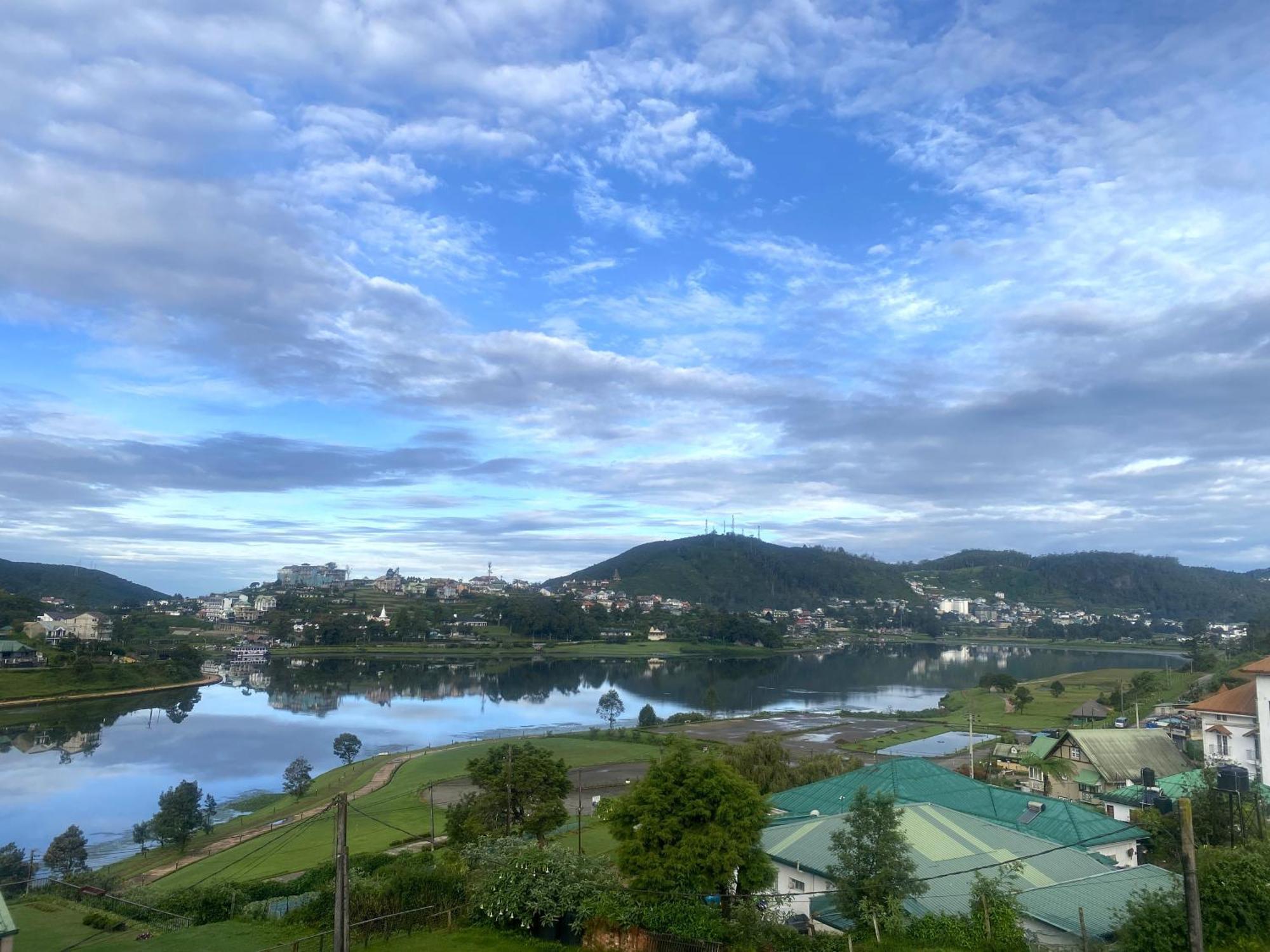 Queens Lake Cabin Nuwara Eliya Ngoại thất bức ảnh